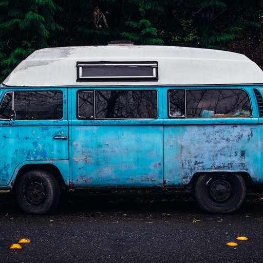 Dinamika Hubungan Antar Generasi di Era Modern